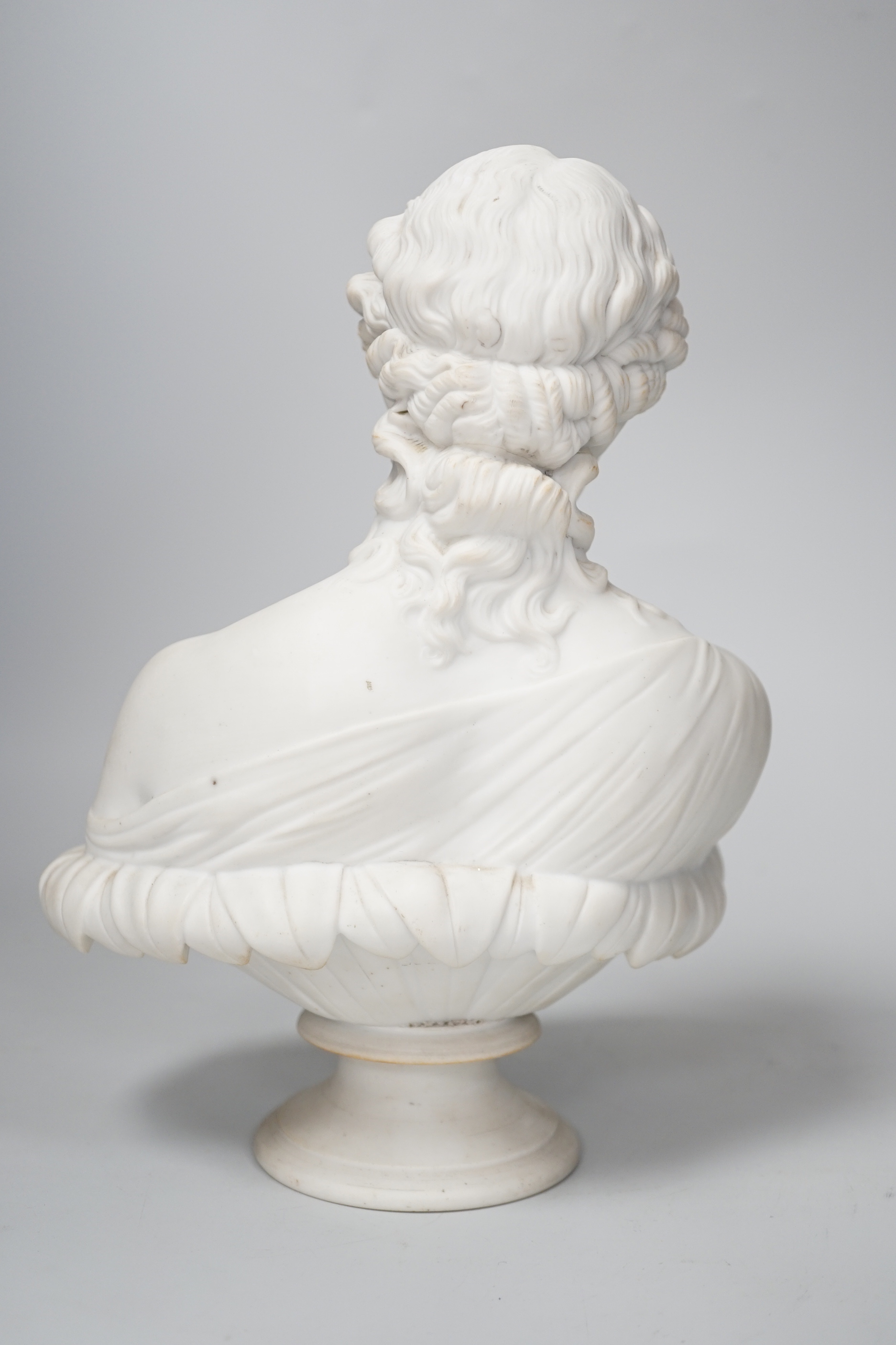 A Victorian parian bust of Clytie, 25cm